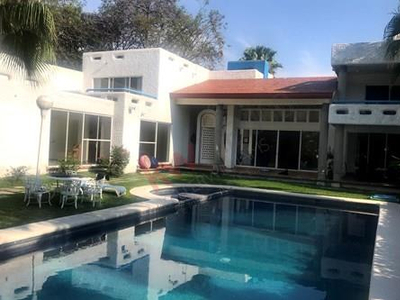 Venta De Casa En Lomas De Cuernavaca, Temixco, Morelos