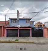 Remate Bancario Casa en Julio Pardiñas, Col. Moderna de la Cruz, Toluca