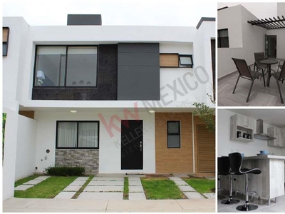 CASA EN VENTA EN QUERETARO CON ROOF GARDEN A SOLO 10 MIN DE PLAZA PASEO QUERETARO