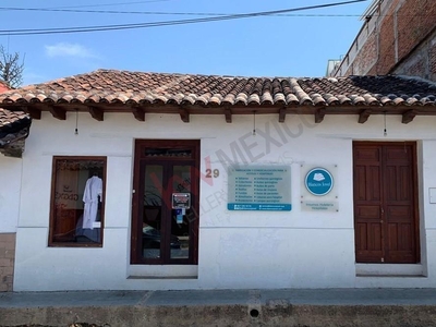 Se vende INMUEBLE COMERCIAL con EMPRESA RENTABLE, en San Cristóbal de las Casas.