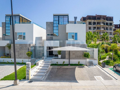 Casa En Venta En Amaralta Residencial Playas De Rosarito, B.c.