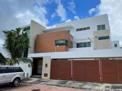 Casa En Venta En Cancun Smz 19 B-lchp6552