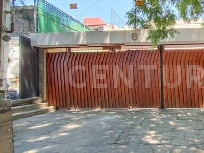 Casa En Venta En Ciudad Satélite, Naucalpan, Estado De México