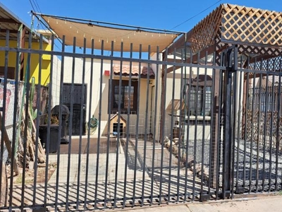 Casa en Venta en Hacienda de los Portales III Mexicali, Baja California