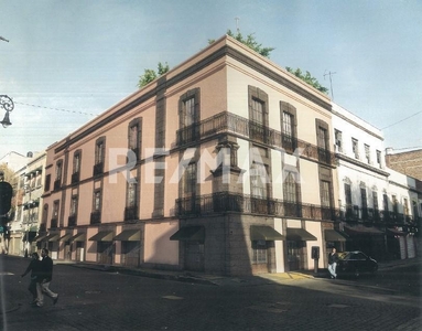 Edificio Corporativo De Lujo En Col. Centro En 5 De Febrero