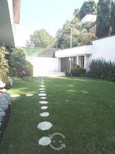 CASA EN VENTA BOSQUES DE LAS LOMAS JARDIN