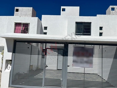 Se vende casa en Misión Candiles, Corregidora, Querétaro