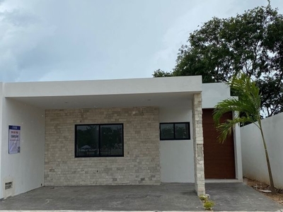 Casa de un piso en venta, Mérida, Yucatán.