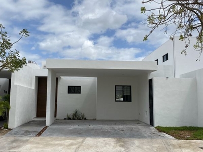 Preventa de casa de un piso en privada en Mérida, Yucatán.