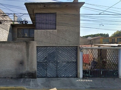 Casa en venta Betunias, Villa De Las Flores, San Francisco Coacalco, Estado De México, México