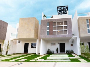 Estrena Hermosa Casa En Zibata, Jardín, Alberca, Roof Garden