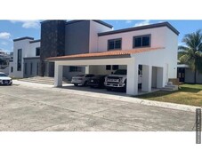 casa en venta en los cedros, lázaro cárdenas, quintana roo