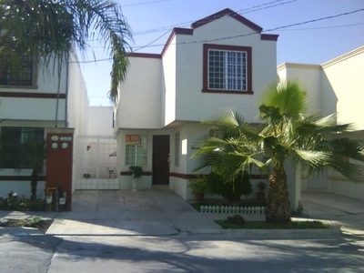 Casa en Venta en Misión Santa Fe Guadalupe, Nuevo Leon