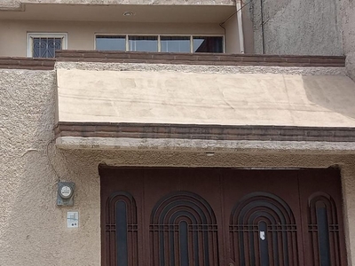 Casa en renta Calle Cuautla, Emiliano Zapata, Chicoloapan De Juárez, Estado De México, México