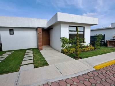 Casa en condominio en venta Residencial San Rafael, Nogal Mz 002, Casa Blanca, Metepec, Estado De México, México