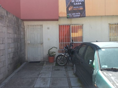 Casa en condominio en venta San Gregorio Cuautzingo, Chalco