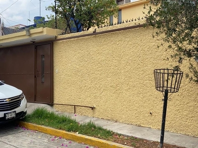 Casa en renta Magnolias, Jardines De San Mateo, Naucalpan De Juárez, Estado De México, México