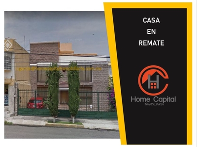 Casa en venta Calle Viveros De La Floresta 53, Mz 022, Habitacional Viveros De La Loma, Tlalnepantla De Baz, Estado De México, México