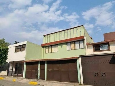 Casa en venta Circuito Pintores, Ciudad Satélite, Naucalpan De Juárez, Estado De México, México