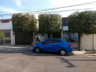 Casa en venta Corindón 31, Mz 007, Pedregal De Atizapan, Ciudad López Mateos, Estado De México, México