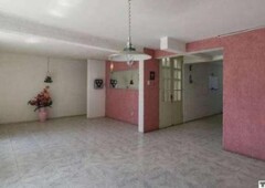 4 cuartos, 265 m casa en en venta, ubicado la calle cuicuilco,