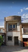 Doomos. Casa en Venta Calle Presidente Carranza Torreón Centro a 6 Minutos de Soriana