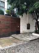 las águilas, vendo moderna e iluminada casa de espacios únicos en calle cerrada - 3 recámaras - 465 m2
