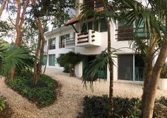 CASA EN RENTA EN LAGOS DEL SOL CANCUN -IMPORTANTE LEER EL ANUNCIO ANTES DE AGENDAR UNA CITA