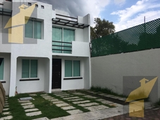 doomos. casa en venta en privada 4 casas cerca de av de las torres y pilares en metepec