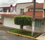 Doomos. Casa en Xalapa Veracruz en avenida Orizaba, a unos pasos de Ávila Camacho