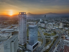Doomos. Departamento en Renta en Torre Uma Angelopolis Atlixcayotl Puebla