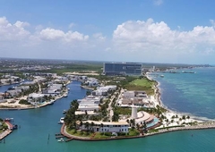 doomos. espectacular departamento en renta en puerto cancun