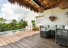 Exclusivo y lujoso departamento de tres pisos con alberca en el corazón de Tulum Quintana Roo
