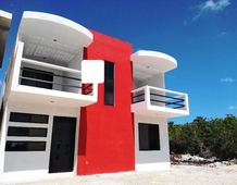 large 3 bedroom house with a pool in chicxulub puerto - home
