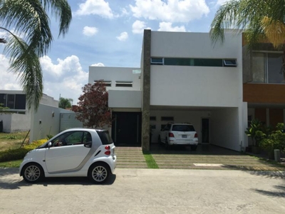 Casa en Venta en Rinconada del Bosque Guadalajara, Jalisco