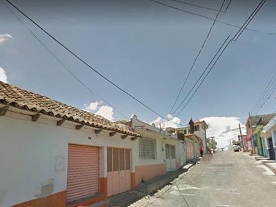 Doomos. Casa - Barrio San Agustin