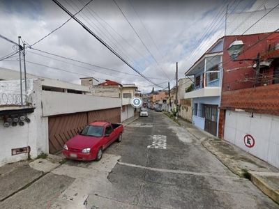 Doomos. Venta Casa en Xalapa Enríquez Centro 3 recamaras 2 baños PG