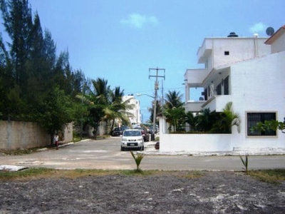 Terreno en Venta en Villas Playa Blanca Cancún, Quintana Roo
