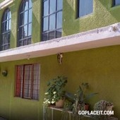 En Venta, Hermosa casa con 2 locales comerciales en Valle de Chalco Solidaridad - 4 habitaciones - 460 m2
