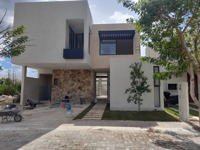 Casa en Renta en Merida YUcatan en Temozon Norte