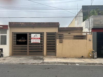 VENTA DE CASA EN COL. MITRAS NORTE, MTY