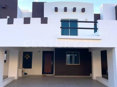 CASA EN RENTA EN MONTECARLO RESIDENCIAL, MAZATLAN SINALOA