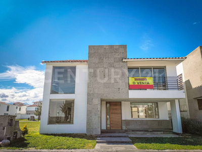 Casa En Venta En Condado Del Valle, Metepec, Estado De Mexico