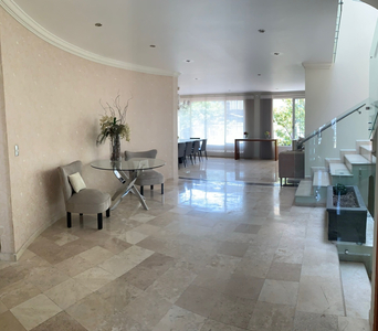 Excelente Casa En Condominio A La Venta En Hacienda De Las P