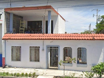 Doomos. Casa VENTA REMATE - Villa de San Miguel - NUEVO LEON