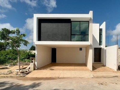 Doomos. Casas en venta en Conkal, Yucatán, Zona de Alta plusvalía.