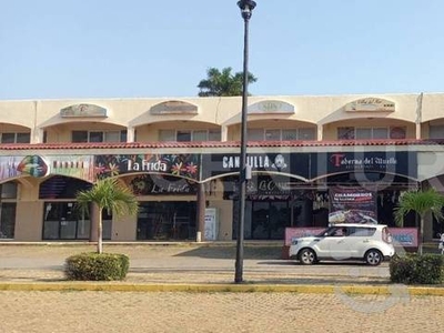 RENTA LOCAL COMERCIAL LA JOYA DIAMANTE