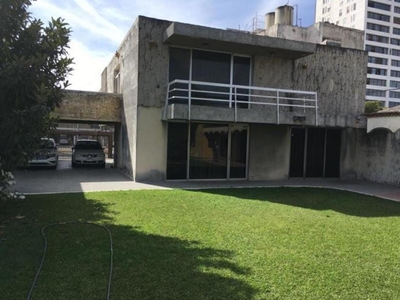 CASA EN VENTA PARA DEMOLER CON EXCELENTE UBICACION