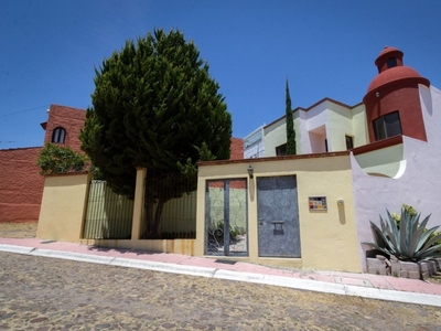 Casa Del Sol En Venta, Colonia San Antonio En San Miguel De