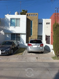 CASA EN VENTA AGUASCALIENTES EXCELENTE ZONA